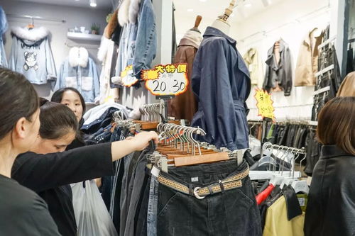廣州3大服裝批發(fā)市場(chǎng)年底清倉(cāng) 韓劇同款低至20元,沖鴨